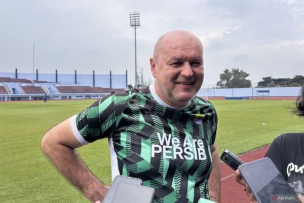 Bojan Hodak Yakin Lima Pemain Absen Saat Melawan Persita