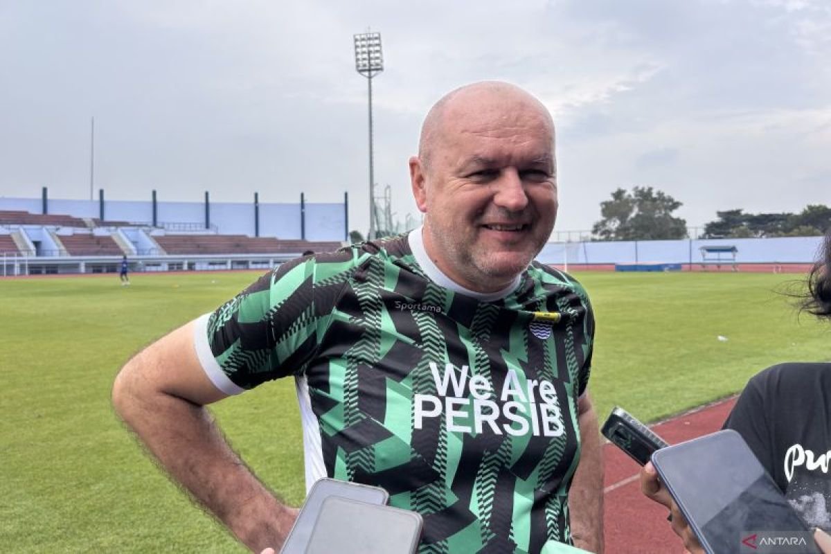 Bojan Hodak Yakin Lima Pemain Absen Saat Melawan Persita