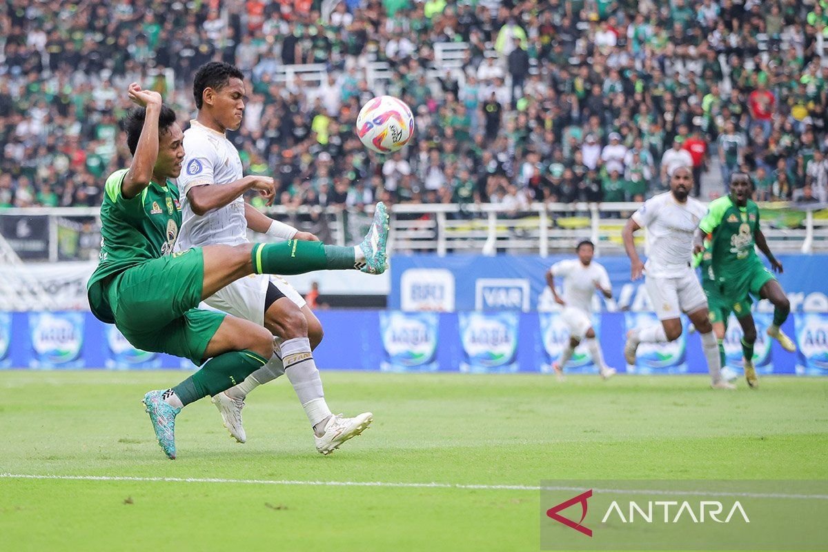 Jadwal Liga 1 Indonesia: Pertarungan Derbi Jatim dan Persib yang Menyambut PSS