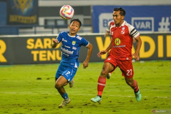 Pelatih Bojan Hodak Siapkan Kesempatan untuk Pemain Muda Saat Hadapi Persita Tangerang