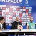 Berikut adalah beberapa alternatif judul untuk "Eduardo Perez Tanggapi Tenang Kritik Terhadap Dirinya":

1. "Eduardo Perez Menjawab dengan Santai Atas Kritik yang Diterimanya"
2. "Respon Tenang Eduardo Perez Terhadap Berbagai Kritik"
3. "Eduardo Perez: Menghadapi Kritik dengan Ketentraman"
4. "Tanggapan Tenang Eduardo Perez atas Sanggahan yang Muncul"
5. "Menanggapi Kritik, Eduardo Perez Tampil Santai dan Bijak"
6. "Eduardo Perez: Sikap Tenang di Tengah Arus Kritik"
7. "Kritik Mendatang, Eduardo Perez Menghadapi dengan Ketenangan"
8. "Eduardo Perez: Tenang dalam Menghadapi Tantangan dan Kritik"

Semoga salah satu dari alternatif judul ini sesuai dengan yang Anda inginkan!